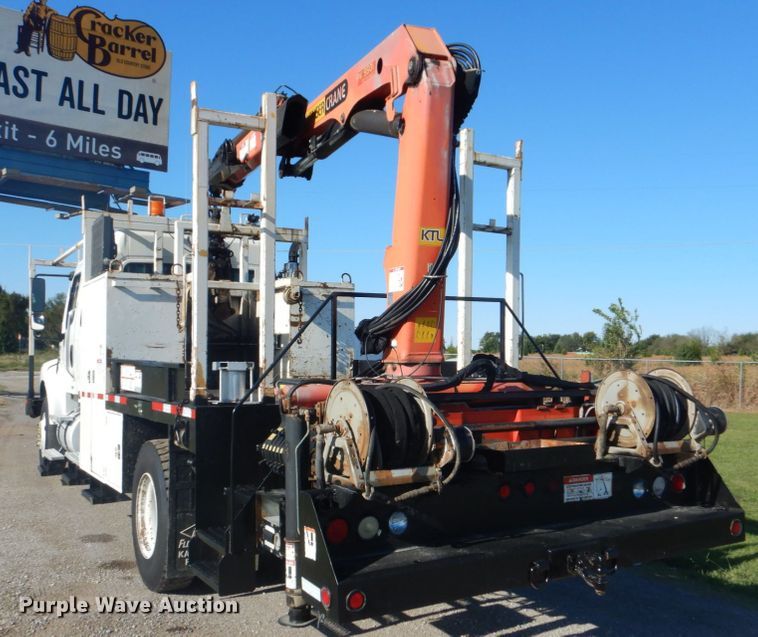 image for item FT9466 2006 Freightliner Business Class M2 crane truck