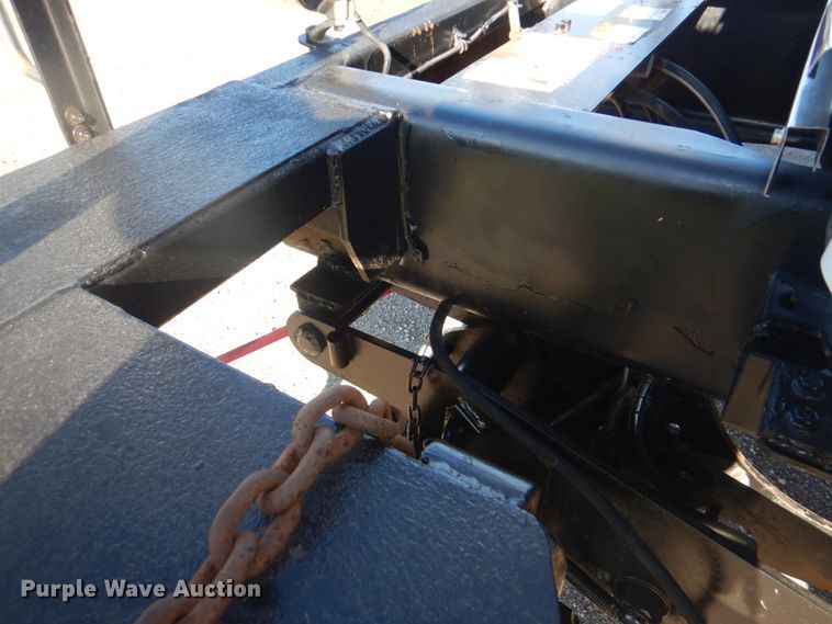 image for item FT9466 2006 Freightliner Business Class M2 crane truck