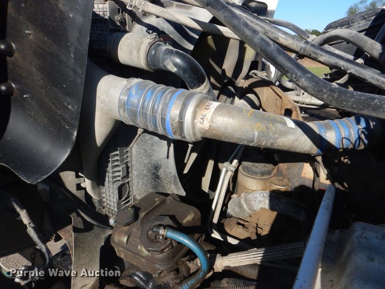 image for item FT9466 2006 Freightliner Business Class M2 crane truck