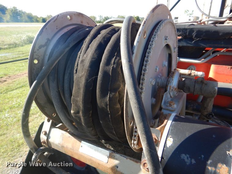 image for item FT9466 2006 Freightliner Business Class M2 crane truck