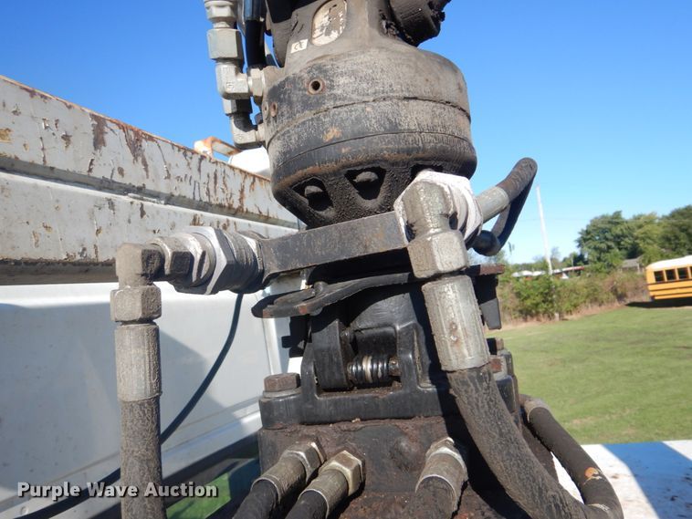 image for item FT9466 2006 Freightliner Business Class M2 crane truck