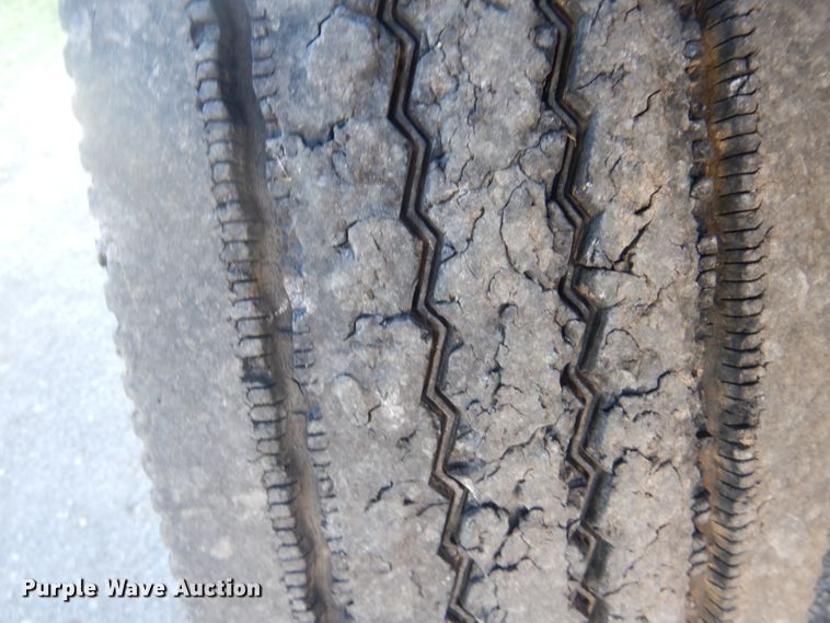 image for item FT9466 2006 Freightliner Business Class M2 crane truck