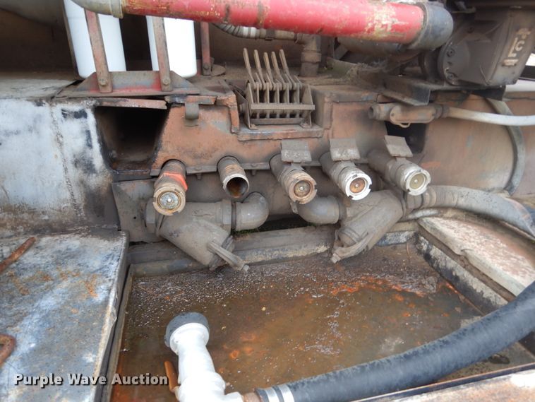 image for item FU9631 1980 Chevrolet V70 fuel truck