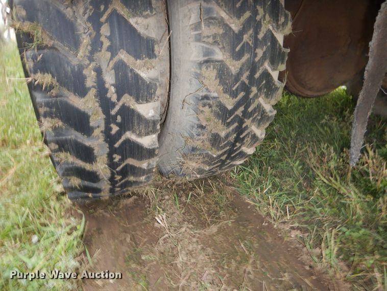 image for item FU9631 1980 Chevrolet V70 fuel truck