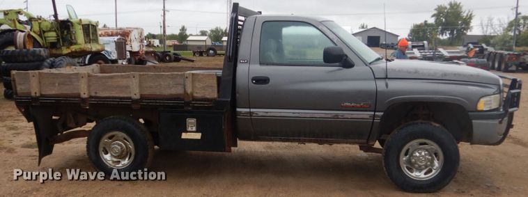 image for item FU9633 1994 Dodge Ram 2500 flatbed pickup truck