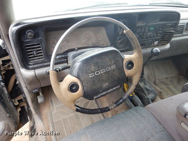 image for item FU9633 1994 Dodge Ram 2500 flatbed pickup truck