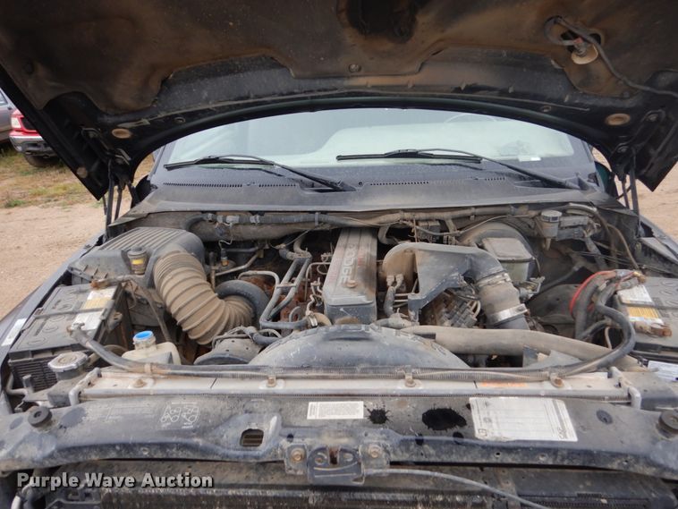 image for item FU9633 1994 Dodge Ram 2500 flatbed pickup truck