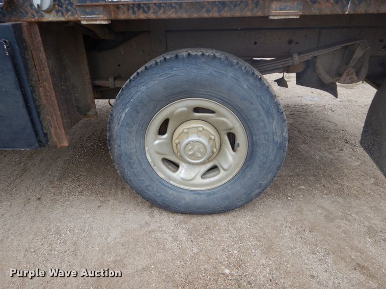 image for item FU9633 1994 Dodge Ram 2500 flatbed pickup truck