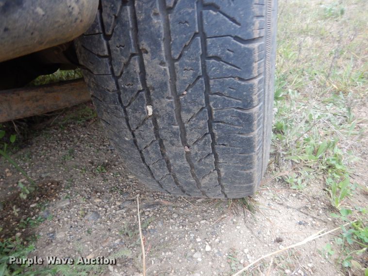 image for item FU9634 1994 Dodge Dakota Club Cab pickup truck