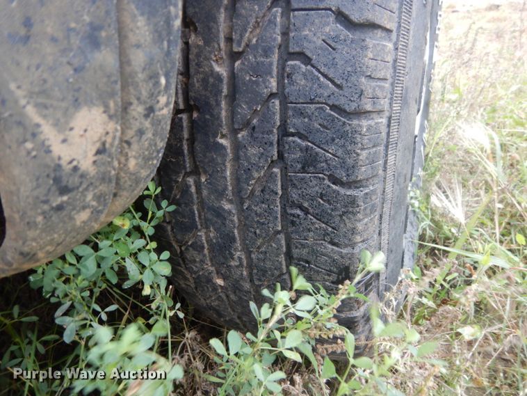 image for item FU9634 1994 Dodge Dakota Club Cab pickup truck