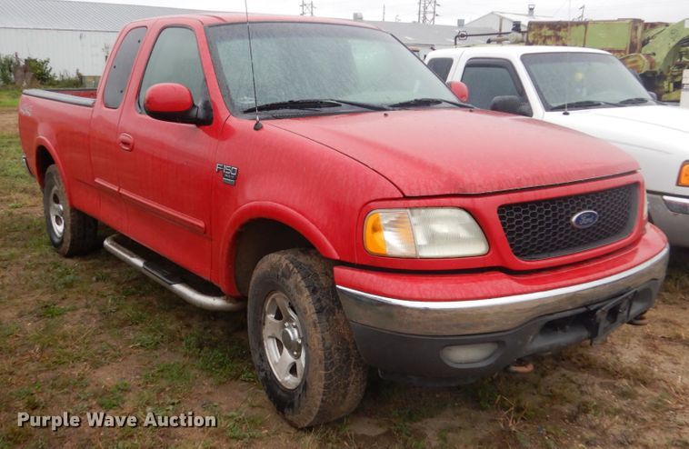 image for item FU9636 2002 Ford F150 SuperCab pickup truck