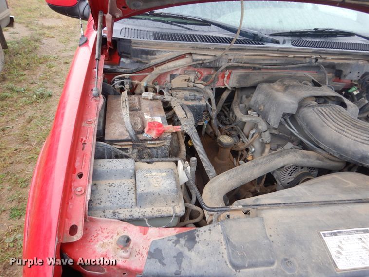 image for item FU9636 2002 Ford F150 SuperCab pickup truck