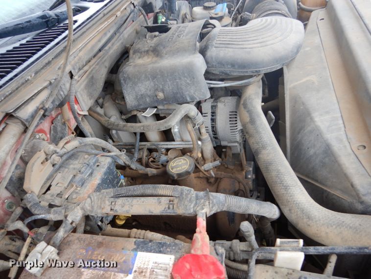 image for item FU9636 2002 Ford F150 SuperCab pickup truck