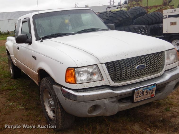 image for item FU9637 2001 Ford Ranger SuperCab pickup truck