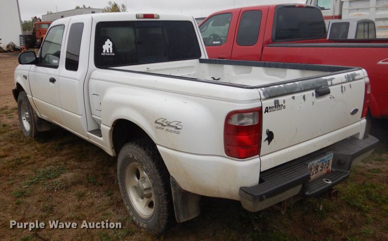 image for item FU9637 2001 Ford Ranger SuperCab pickup truck