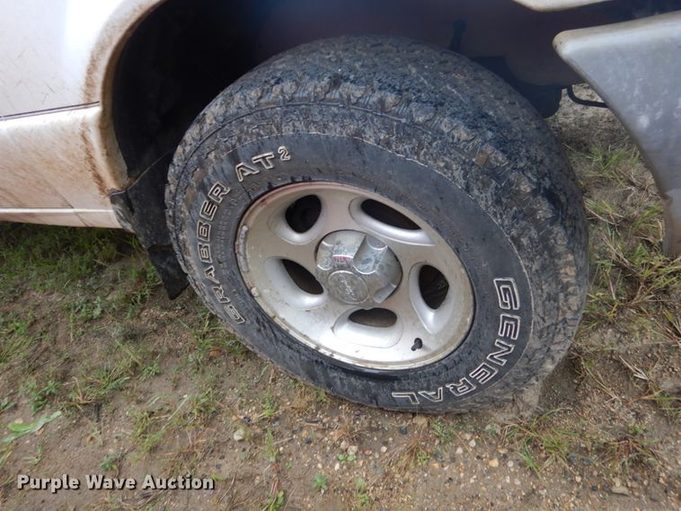 image for item FU9637 2001 Ford Ranger SuperCab pickup truck