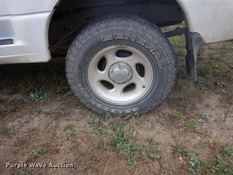 image for item FU9637 2001 Ford Ranger SuperCab pickup truck