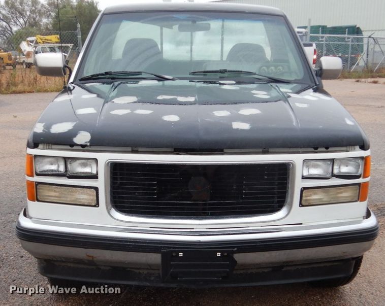 image for item FU9731 1989 Chevrolet K1500 pickup truck