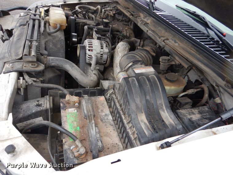 image for item FU9732 1999 Ford F350 Super Duty flatbed pickup truck