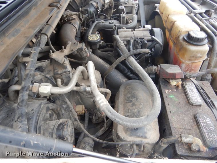 image for item FU9732 1999 Ford F350 Super Duty flatbed pickup truck