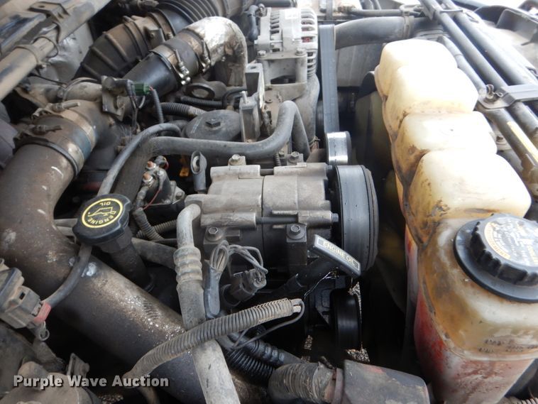 image for item FU9732 1999 Ford F350 Super Duty flatbed pickup truck