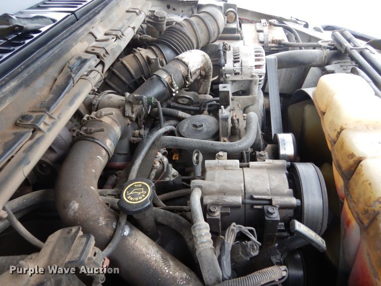 image for item FU9732 1999 Ford F350 Super Duty flatbed pickup truck