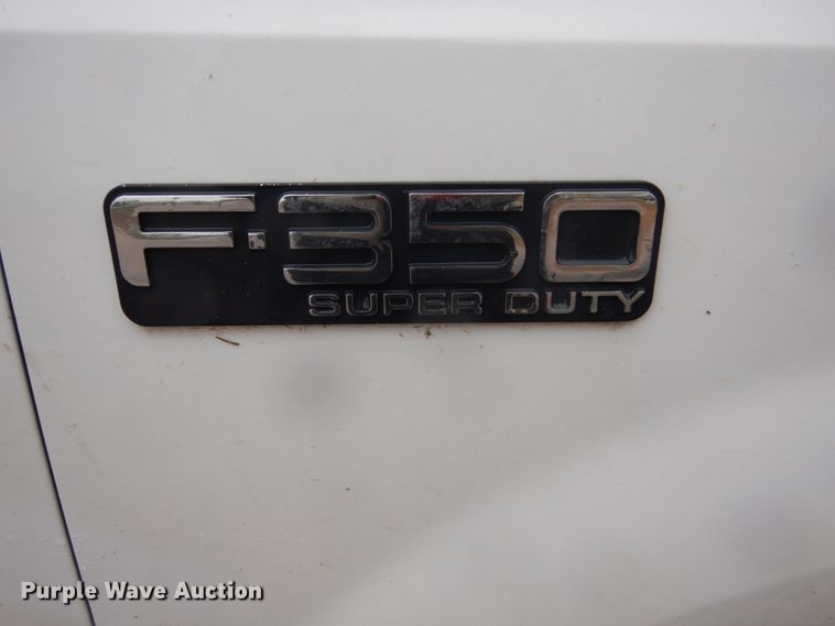 image for item FU9732 1999 Ford F350 Super Duty flatbed pickup truck