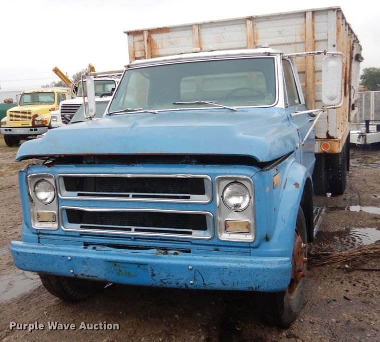 image for item FU9741 1971 Chevrolet C50 grain truck