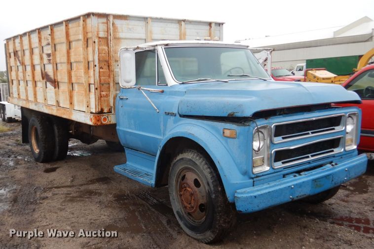 image for item FU9741 1971 Chevrolet C50 grain truck