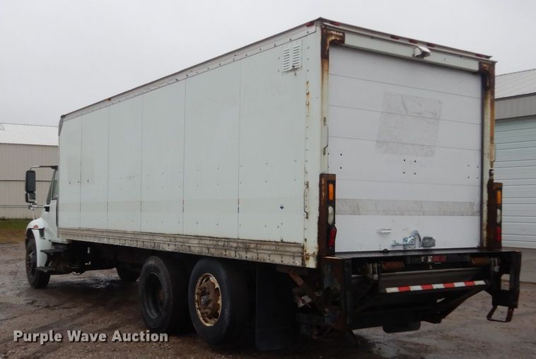 image for item FU9742 2005 International 4400 box truck