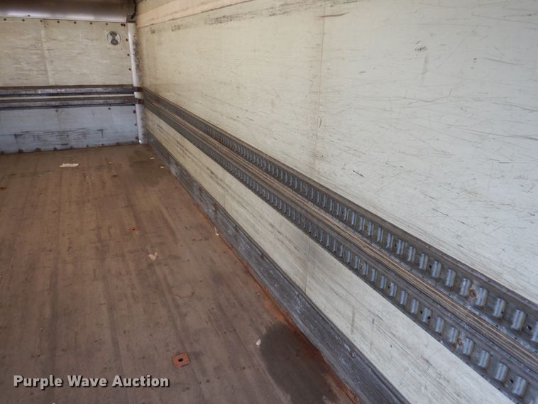 image for item FU9742 2005 International 4400 box truck