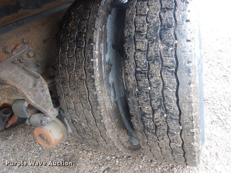 image for item FU9742 2005 International 4400 box truck