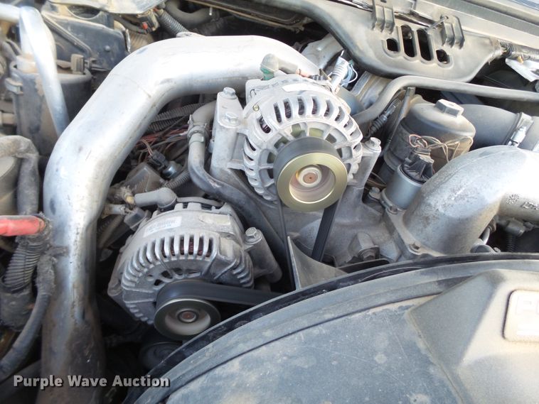 image for item GC9053 2005 Ford F350 Super Duty King Ranch Crew Cab pickup truck