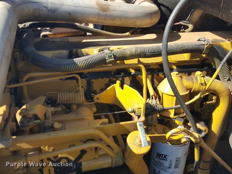 image for item GC9067 1997 Chevrolet C7500 truck cab and chassis