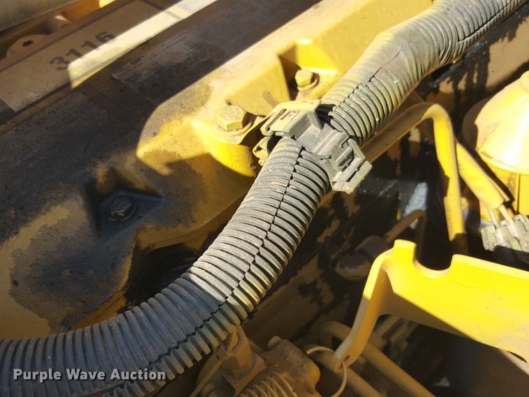 image for item GC9067 1997 Chevrolet C7500 truck cab and chassis