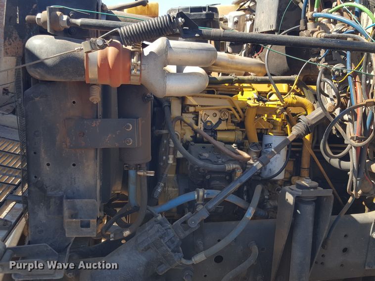 image for item GC9067 1997 Chevrolet C7500 truck cab and chassis