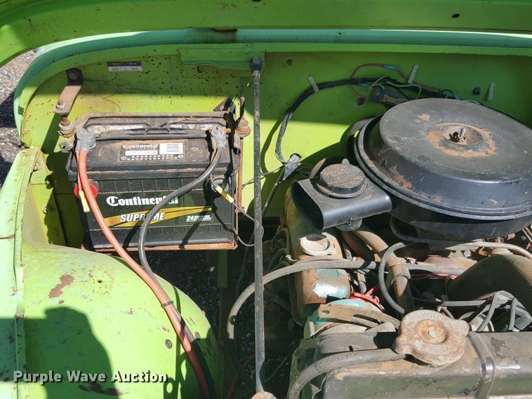 image for item GC9068 1971 Jeep SUV