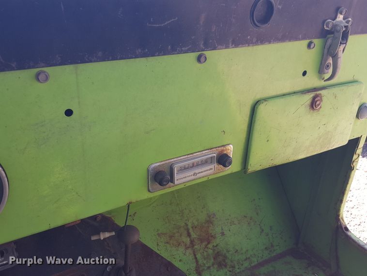 image for item GC9068 1971 Jeep SUV