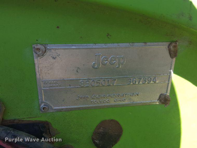 image for item GC9068 1971 Jeep SUV