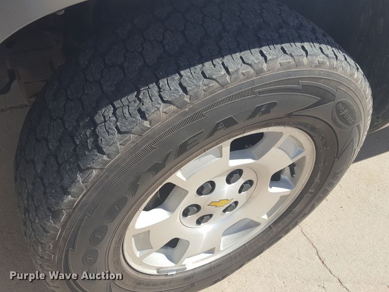 image for item GC9069 2013 Chevrolet Silverado 1500 Crew Cab pickup truck