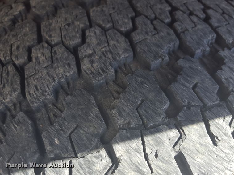 image for item GC9069 2013 Chevrolet Silverado 1500 Crew Cab pickup truck