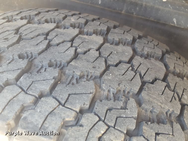 image for item GC9069 2013 Chevrolet Silverado 1500 Crew Cab pickup truck