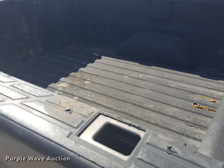 image for item GC9069 2013 Chevrolet Silverado 1500 Crew Cab pickup truck