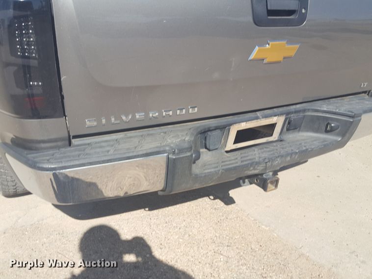 image for item GC9069 2013 Chevrolet Silverado 1500 Crew Cab pickup truck