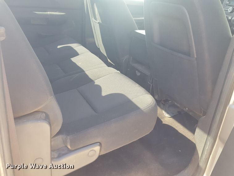 image for item GC9069 2013 Chevrolet Silverado 1500 Crew Cab pickup truck