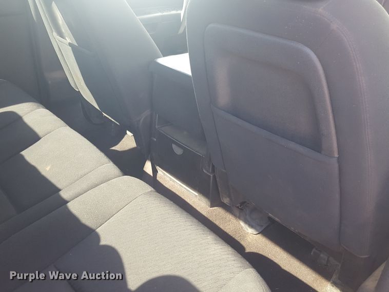 image for item GC9069 2013 Chevrolet Silverado 1500 Crew Cab pickup truck