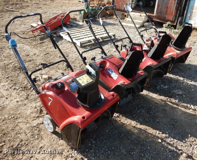 image for item GC9348 (4) Toro snow blowers