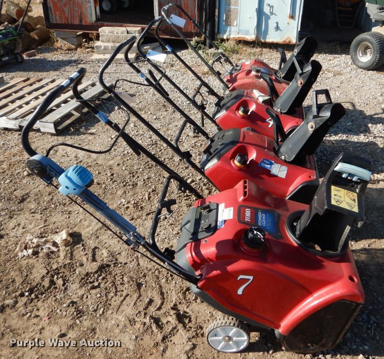 image for item GC9348 (4) Toro snow blowers