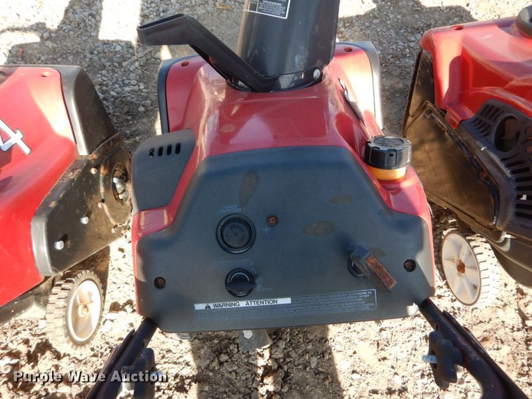 image for item GC9348 (4) Toro snow blowers