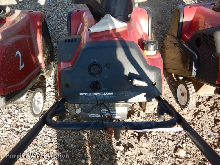 image for item GC9348 (4) Toro snow blowers